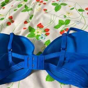 Fenty Beauty Vibrant Blue Bra 32DD